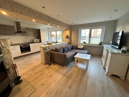 Wipperdorf Apartment | Scenic DIE FeWo Bleicherode: Unmatched Views & Top Reviews