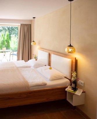 Huenfeld Hotel | Explore Oceanfront Relaxation at Die Finca with Spa & Views