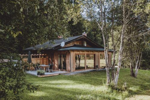 Maishofen Ski Chalet | Pet-Friendly Die Lärchen-Lodge with Ocean Views – Guest Rated 9.8