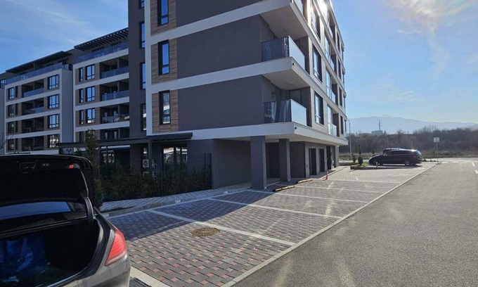 Pernik Apartment | Prime Location Dilyanka Apartments with Terrace & Pet Friendly