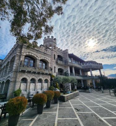 Ardenice Hotel | Explore DIMAL CASTLE: Pet-Friendly Retreat with Top Reviews