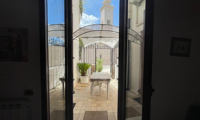 Rutigliano Apartment | Family-Friendly Stay at Dimora Defilippis - Rated 10/10