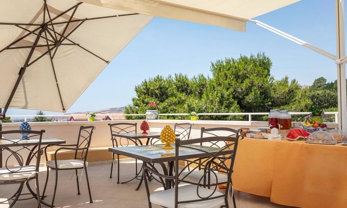 Agrigento Bed & Breakfast | Guest Rated: 9.8 at Dimora dei Templi with Family Amenities