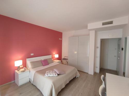 Conversano Bed & Breakfast | Inviting Dimora Francesca: Family-Friendly with Hot Tub