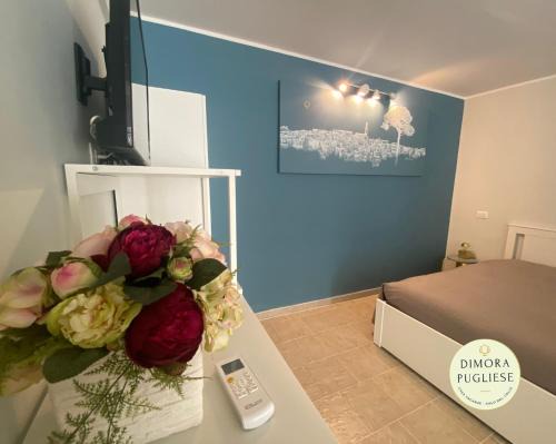 Palo del Colle Apartment | Discover Dimora Pugliese: Pet-Friendly Stay with Breakfast