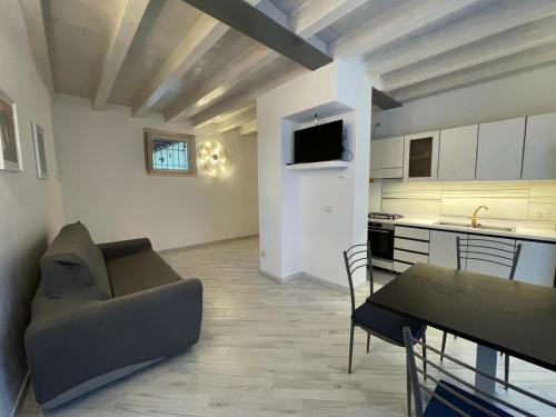 Bonate Sotto Apartment | Discover Dimora San Giulio: Family-Friendly Retreat 9.2/10