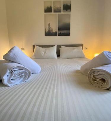Rovetta Apartment | Child-Friendly Getaway at Dimora Sofia - 4-Star Retreat