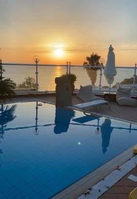 Forio Villa | Relax at Dimorra Sun: Oceanfront Oasis with Pool & Hot Tub