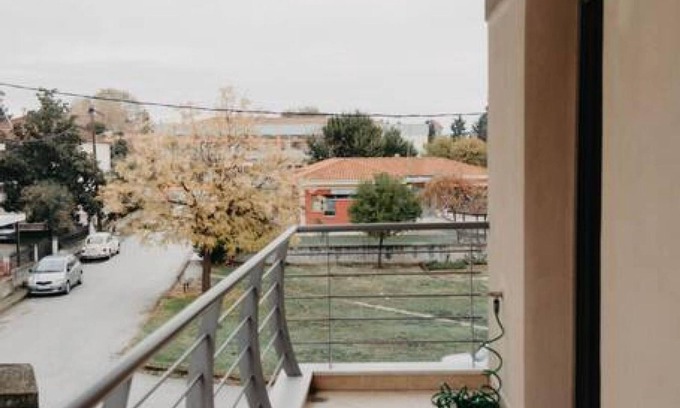 Trikala Apartment | Family-Friendly Dimsim Home: Cozy House with Breakfast