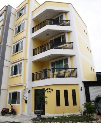 Hengchun Old Town Bed & Breakfast | Eco-Friendly Ding Dong Homestay with Cozy Fireplace
