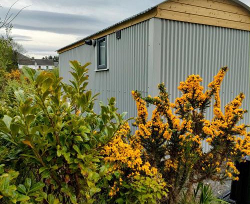 Annascaul Other | Experience Nature at DANÚ Shepherd's Hut with Hot Tub