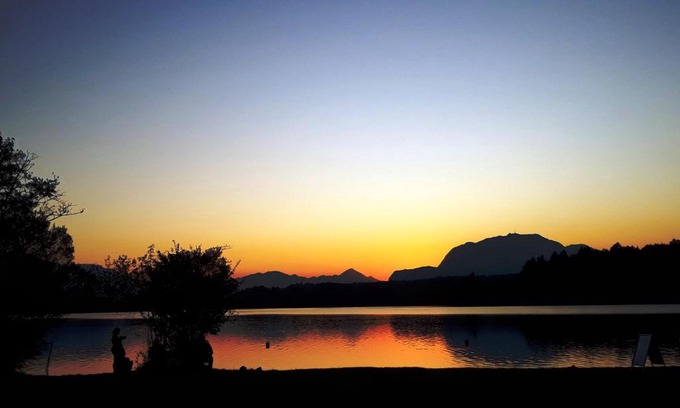 Finkenstein am Faaker See Apartment | Oceanfront Bliss at Dingsbums - Guest Rated 9.8/10