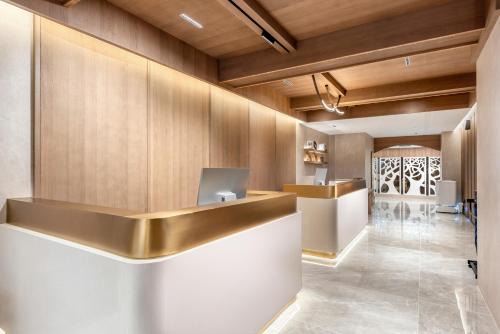 Guangzhou Hotel | Dingshe Hotel Guangzhou Shamian Island Yongqingfang Branch