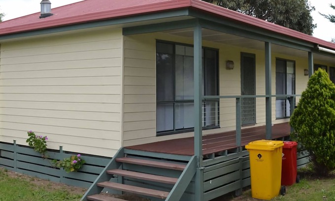 Venus Bay House | Relax at Dino's Beach Pad Venus Bay with Oceanfront Views