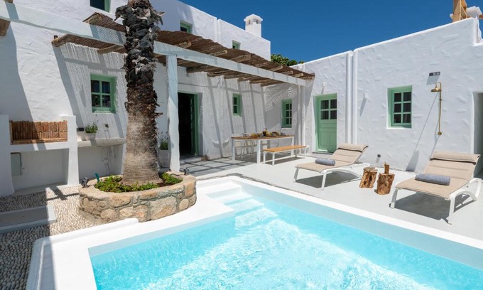 South Rhodes Villa | Relax at Dipagio Origin Villa: Oceanfront Pool & 9.8 Rating