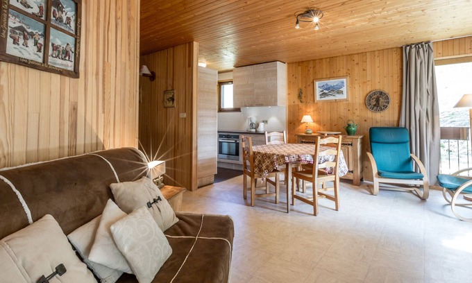 La Clusaz Apartment | Cozy Apartment La Clusaz: 2 Bedrooms for Family Getaways