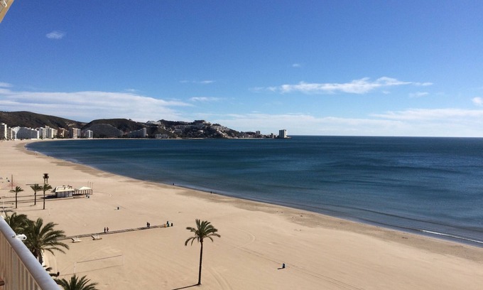 Cullera Apartment | Seaside Escape at Edificio Montserrat with Ocean Views