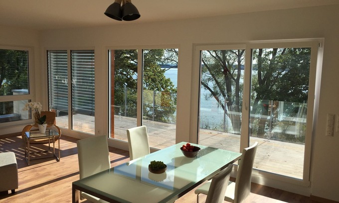 Ueberlingen Apartment | Scenic Lakefront Retreat with Balcony & Top Guest Ratings