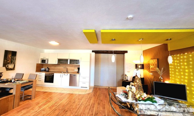 Furth im Wald Apartment | Pet-Friendly Retreat by the Forest with Wellness Amenities