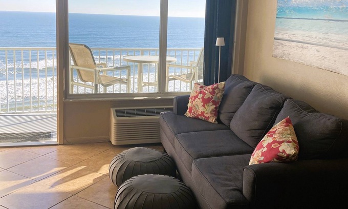 East Daytona Apartment | Ocean Front Studio with Ocean View Balcony & Top Amenities