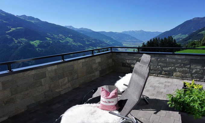 Rohrberg Apartment | Prime Location in Zillertal Arena: Ski & Hike Paradise