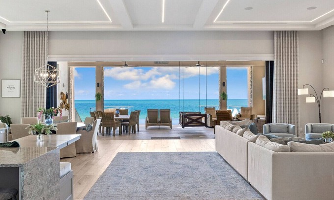 Bonita Springs House | Beachfront Haven with Pool and Spa - Guest Rated 10/10