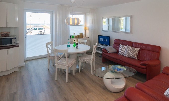 Hornum Apartment | Beachfront Retreat with Ocean Views and Family-Friendly Amenities