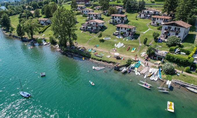 Idro Apartment | Scenic Lakefront Retreat with Terrace for Seven Guests