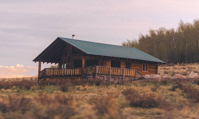 Lake City Cabin | Reconnect with Nature in a Pet-Friendly Retreat