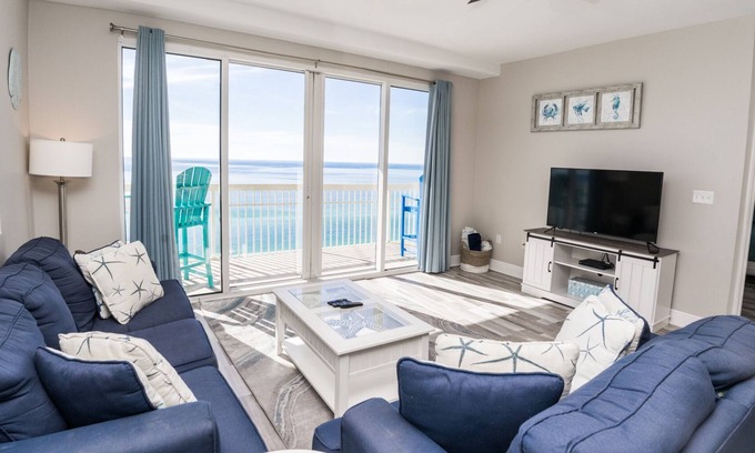 Miramar Beach Condo | Book Your Beachfront Escape: 3 Bed/3 Bath Condo Awaits!