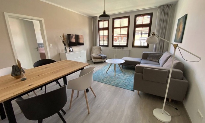 Eisenach Apartment | Experience DiscovAIR Eisenach Karl14 in the Heart of Town