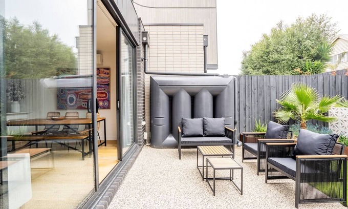 Geelong West House | Experience a Delightful Boho Retreat in Geelong