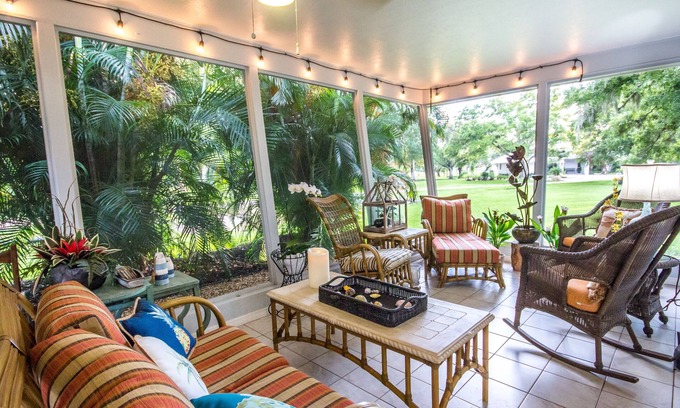 Braden River House | Experience Hidden Cove #2: Scenic Water Views & Privacy