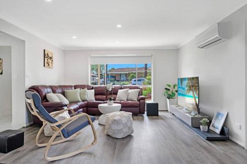 Mount Annan House | Explore Mount Annan: 6-BR House with Family-Friendly Perks