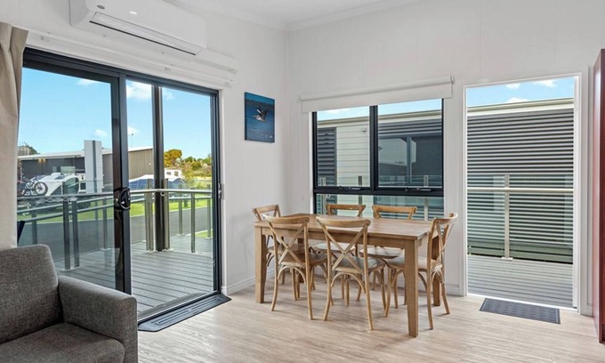 Bunbury Other | Discover the Comfort of Discovery Parks - Bunbury Foreshore