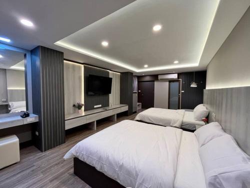 Thanon Phaya Thai Apartment | Family-Friendly DiscoveryHome Near Pratunam Market