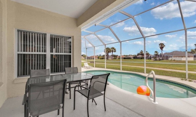 Esprit House | Discover Disney Destination on Golf Course with Pool & Spa
