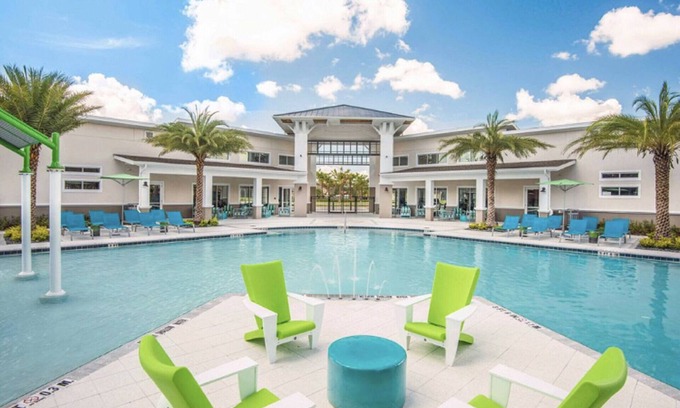 Veranda Palms House | Veranda Palms Home: Pool, Gym, and Near Major Theme Parks