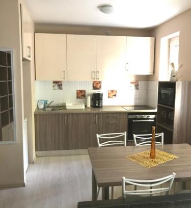 Szekszard Apartment | Top-Rated Diszkrét Szállás for Families with Kids