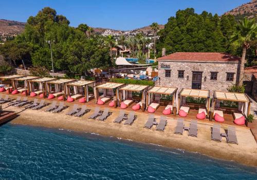 Golturkbuku Resort | Elegant Stay at Divan Bodrum Palmira with Oceanfront Views
