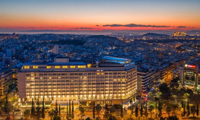 Ilisia Hotel | Elegant Stay at Divani Caravel - Oceanfront with Spa & Pool