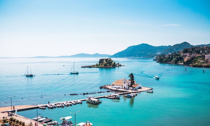 Kanoni Hotel | Discover Divani Corfu Palace: Family-Friendly Getaway