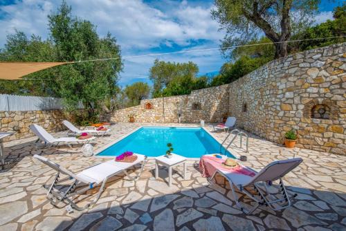 Ieromonachos House | Relax by the Pool at Kirki's Cozy Gem on Paxoi