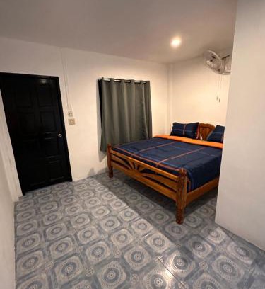 Koh Tao Hotel | Oceanfront Divers House: Family-Friendly Retreat with Views