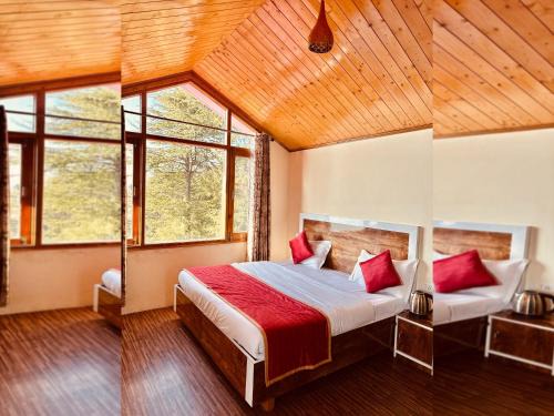 Shimla House | Discover Divine Hills Mashobra: Family-Friendly Retreat