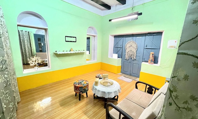 Mathura Apartment | Cozy 2BHK Retreat with Ocean View & Pet-Friendly Amenities