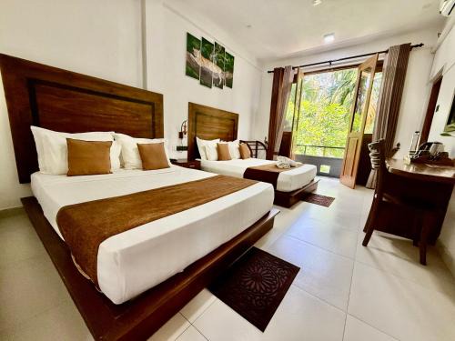 Anuradhapura Hotel | Divine Villa: Family-Friendly Stay with Top Ratings