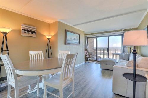 Nags Head House | Oceanfront Escape at Dune Lantern 301 - Rated 9/10