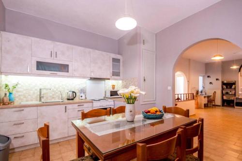 Margarites House | Discover Margarites: Pet-Friendly Haven with Hot Tub