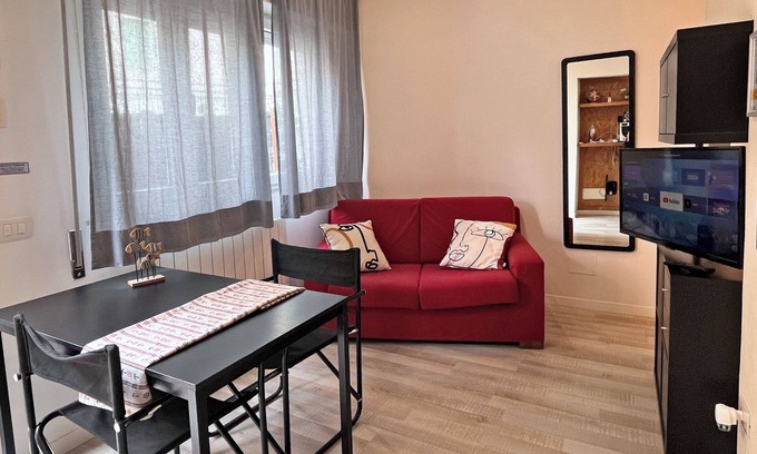 Anzio Apartment | DMC Residence - The little house